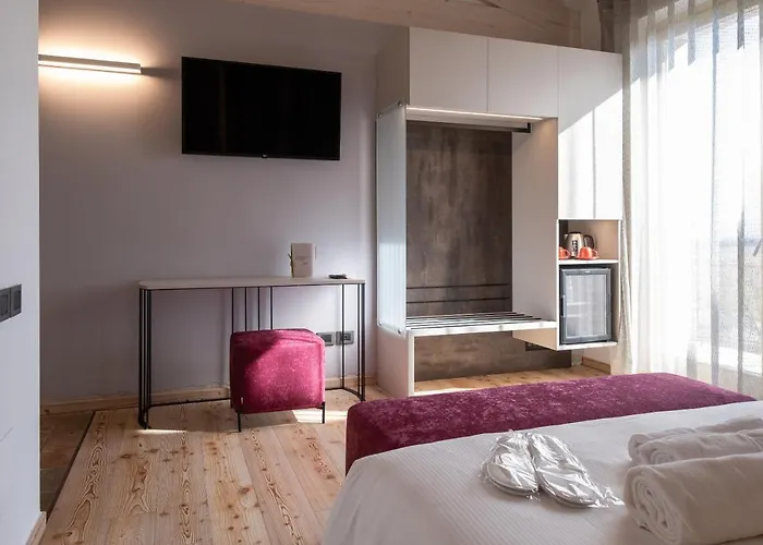 La Cipressina 4*