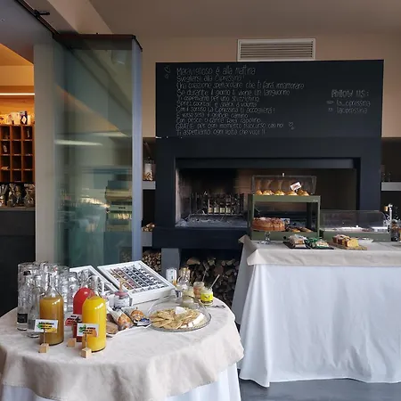 Oda ve Kahvaltı La Cipressina