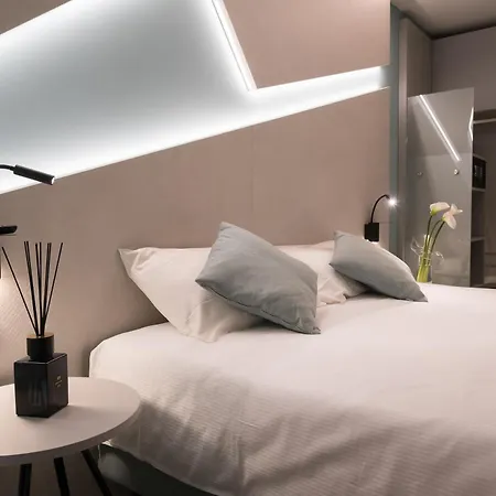 לינה וארוחת בוקר La Cipressina 4*