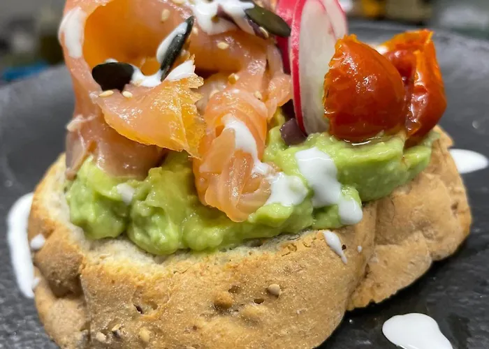 Alojamento de Acomodação e Pequeno-almoço La Cipressina 4*